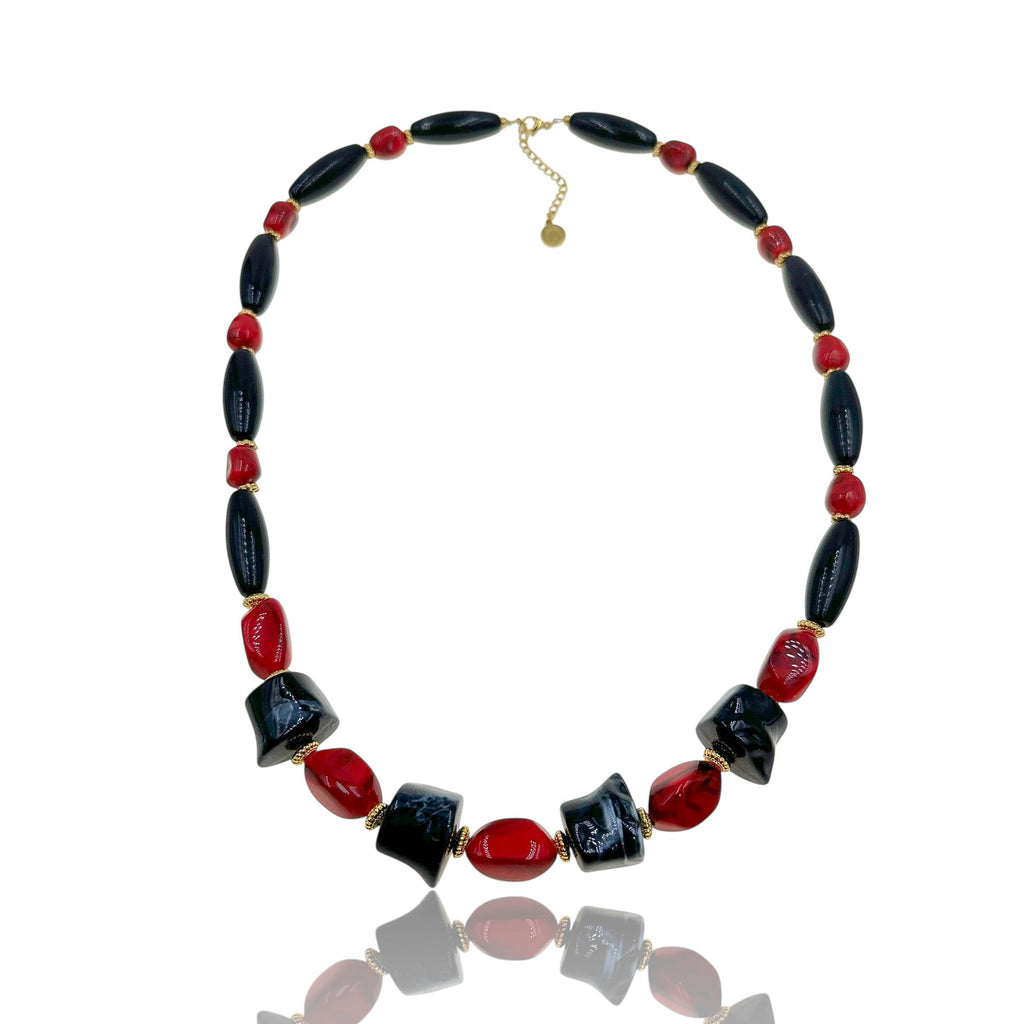Statement Κολιέ με Μαύρες & Κόκκινες Χάντρες και Χρυσές Λεπτομέρειες
