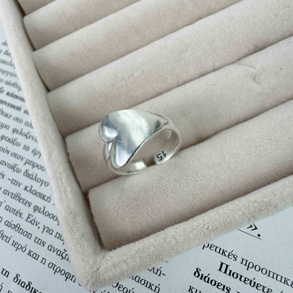 Δαχτυλίδι Chevalier Καρδιά σε Ασημί Φινίρισμα