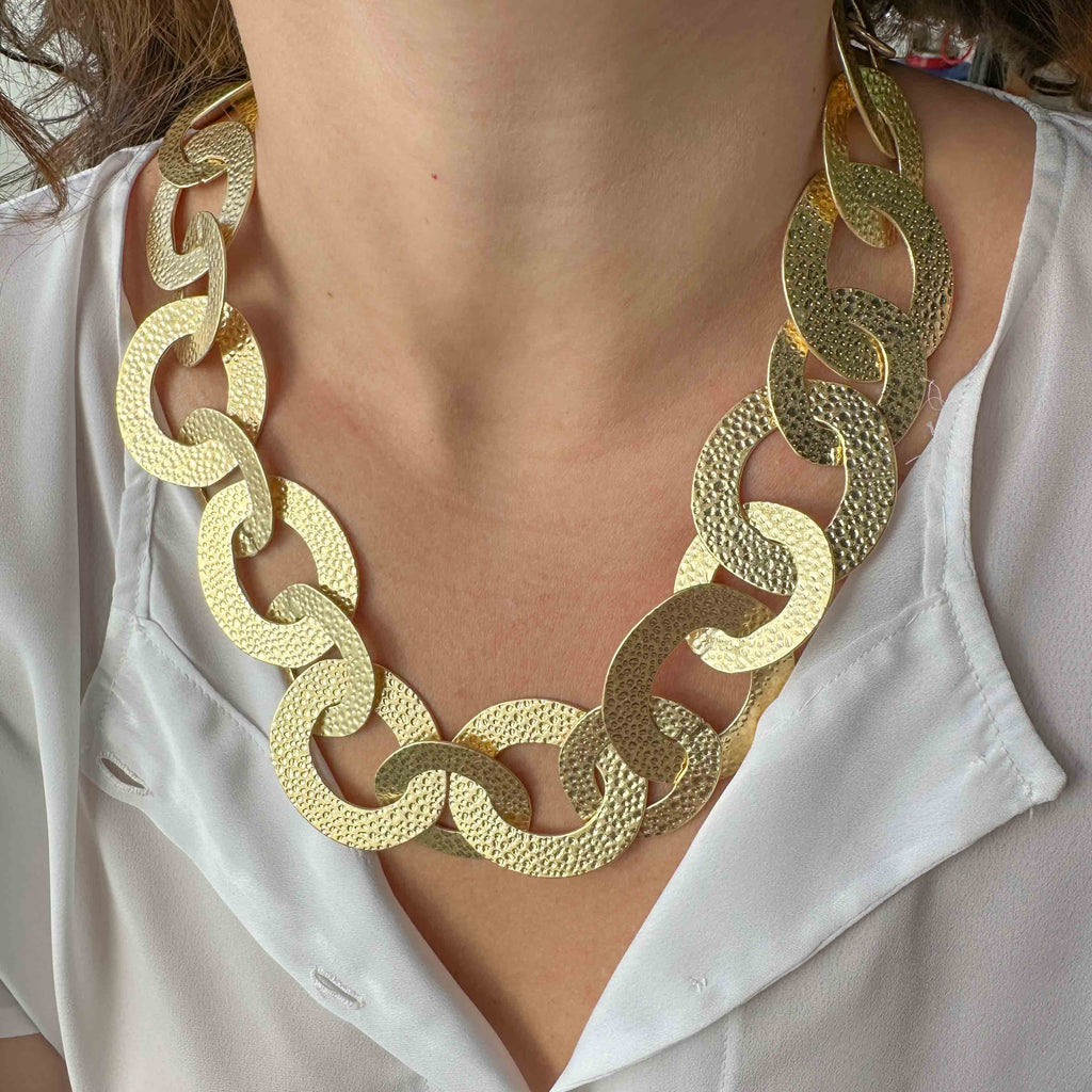 Statement Κολιέ με Ανάγλυφους Χρυσούς Κρίκους – Χειροποίητη Χοντρή Αλυσίδα