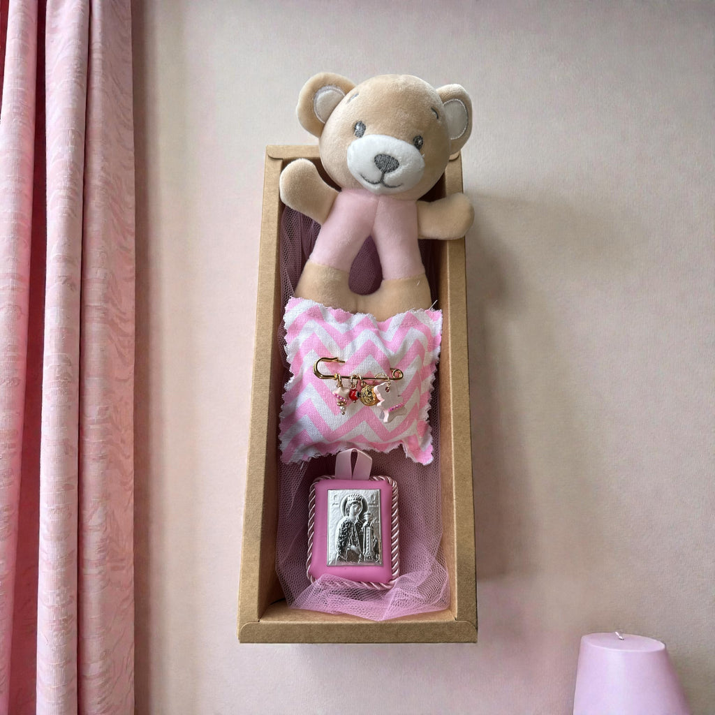 Baby Gift Set για Νεογέννητο Κοριτσιού – Ροζ Αρκουδάκι Κουδουνίστρα με Παραμάνα & Εικόνα Παναγίας