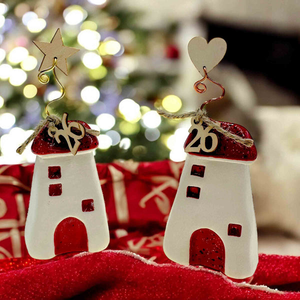 Κεραμικό Γούρι 2026 Σπίτι με Αστέρι ή Καρδιά – Κόκκινη Σκεπή