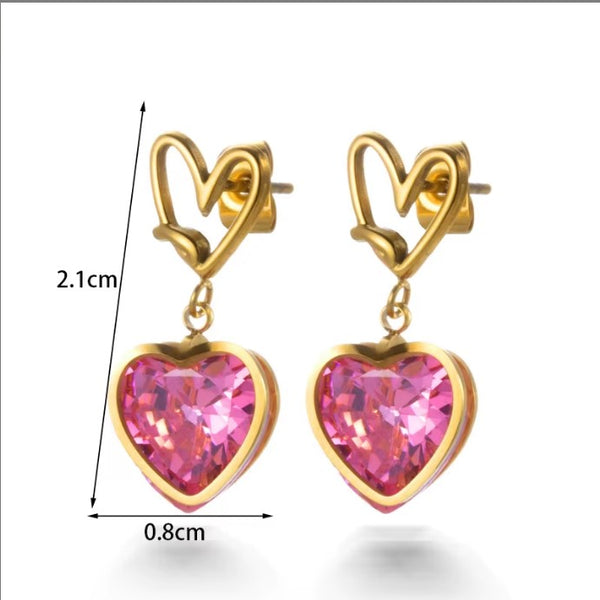 Χρυσά Σκουλαρίκια Καρδιά με Ροζ Ζιργκόν & Σχέδιο Love