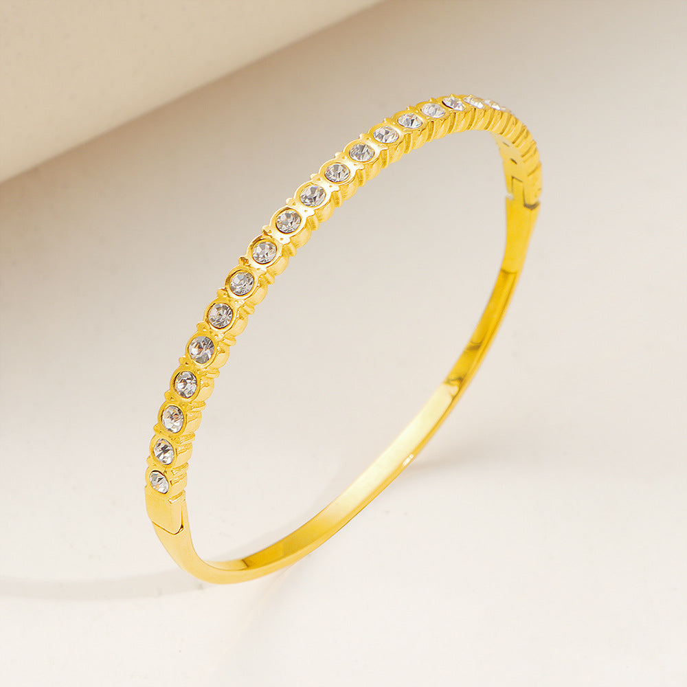 Επίχρυση Χειροπέδα με Διάφανή Λευκό Ζιργκόν