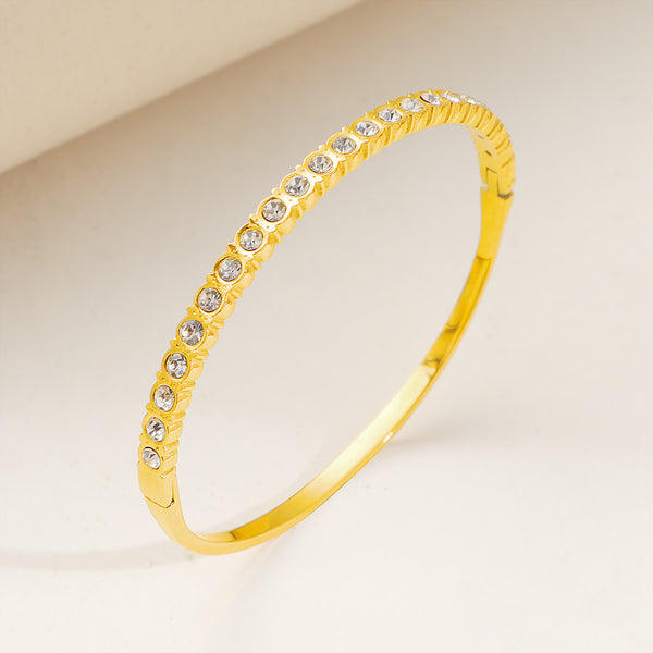 Επίχρυση Χειροπέδα με Διάφανή Λευκό Ζιργκόν