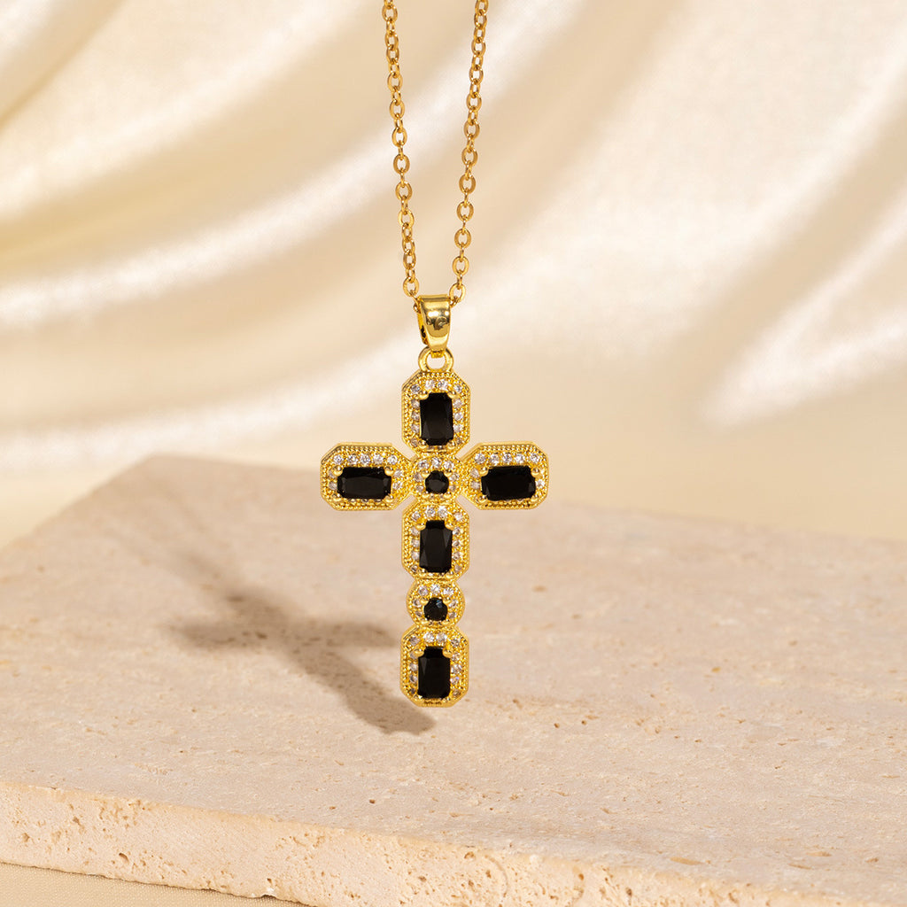 Χρυσός Σταυρός με Μαύρες Πέτρες και Ζιργκόν