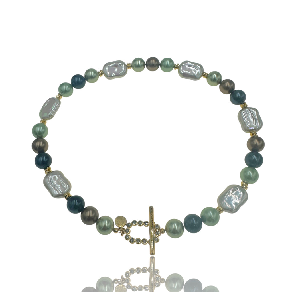 Κολιέ με Πράσινες Πέρλες & Αιματίτες – Sea Whisper Necklace