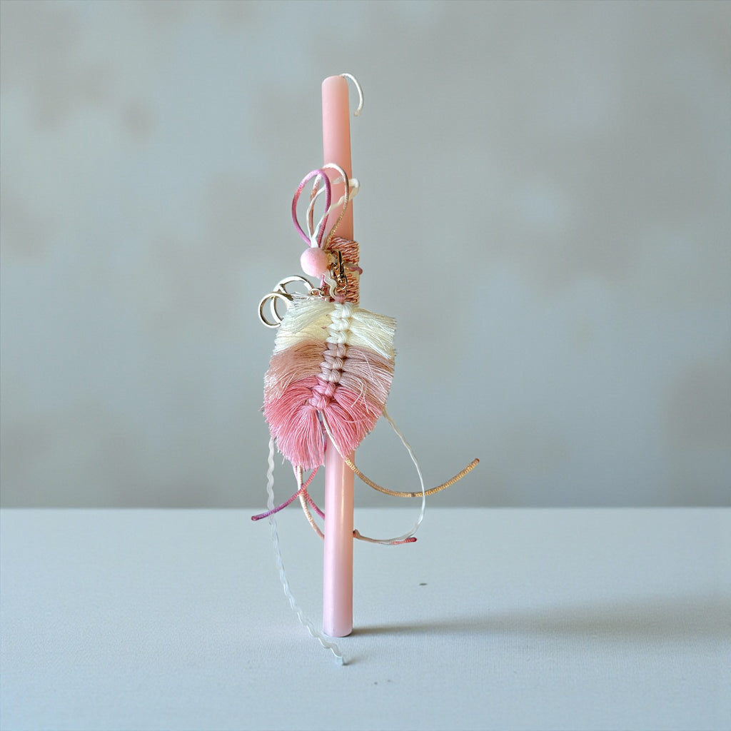 Πασχαλινή Λαμπάδα Μπρελόκ Ροζ Μακραμέ Φτερά & Ροζ Κερί