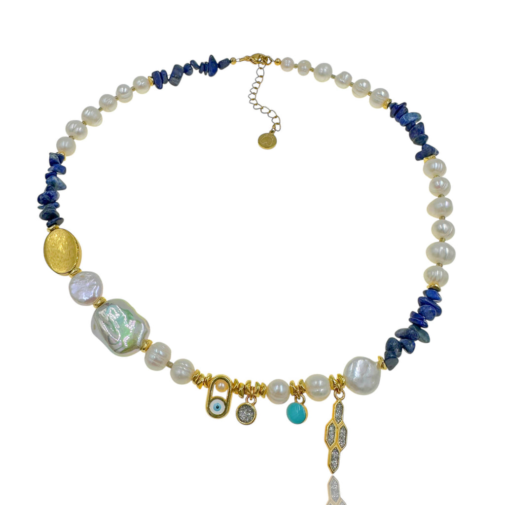 Κολιέ "Neró" με Μαργαριτάρια, Λαζουρίτη και Χρυσά Charms