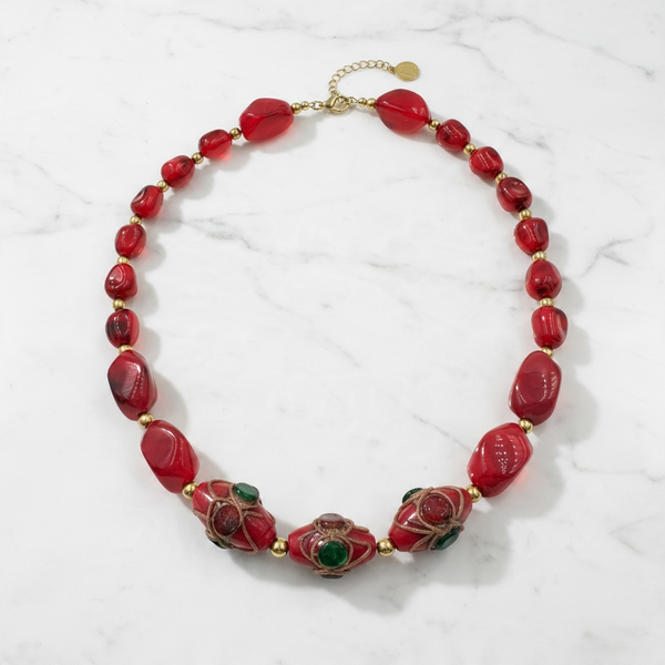 Κόκκινο Ethnic Κολιέ με Χάντρες – Boho Statement