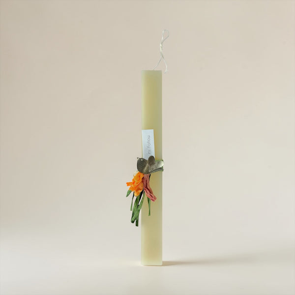 Χειροποίητη Λευκή Λαμπάδα με Πουλάκι-Καρδιά & Φυσικά Υλικά