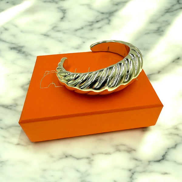 Βραχιόλι από Ρητίνη - Χρυσό Σπειροειδής Σχεδιασμός