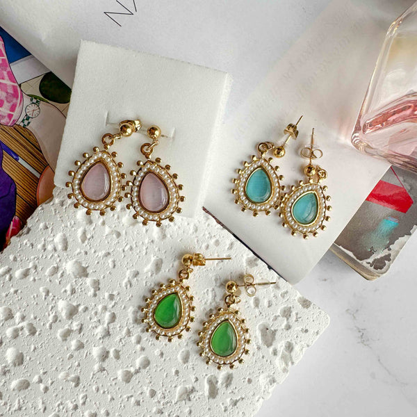 Σκουλαρίκια καρφωτά με πέτρα Δάκρυ