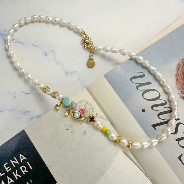 Χειροποίητο Κολιέ με Φυσικά Μαργαριτάρια, Κρύσταλλα κι Επίχρυσα Στοιχεία