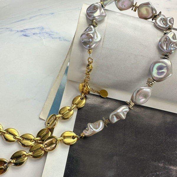 Ασύμμετρο Κολιέ με Πέρλες Ανομοιόμορφου Μεγέθους & Ατσάλινη Αλυσίδα