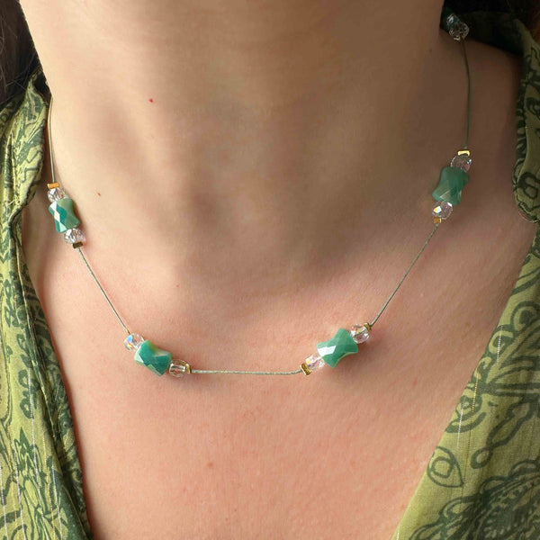 Κολιέ με Κρύσταλλα Σε Μεταξωτό Κορδόνι – Λάμψη & Αέρινη Κομψότητα - Green