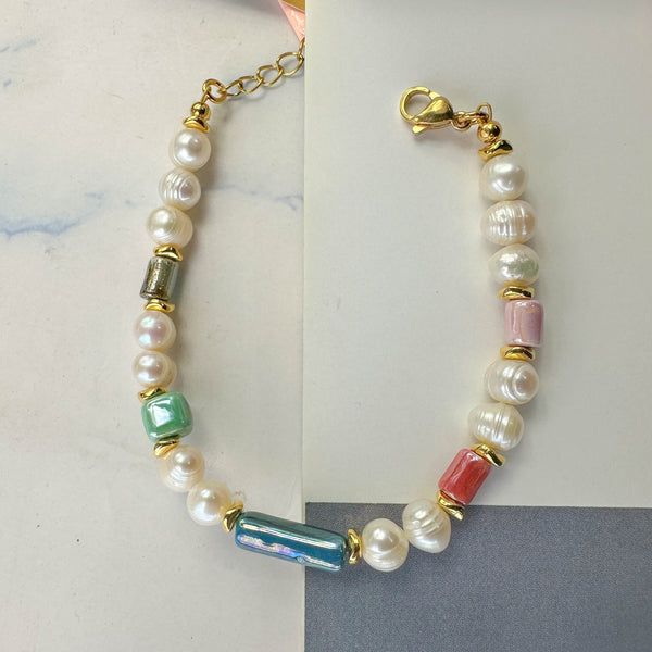 Βραχιόλι με Μαργαριτάρια & Κεραμικές Χάντρες σε Παστέλ Αποχρώσεις