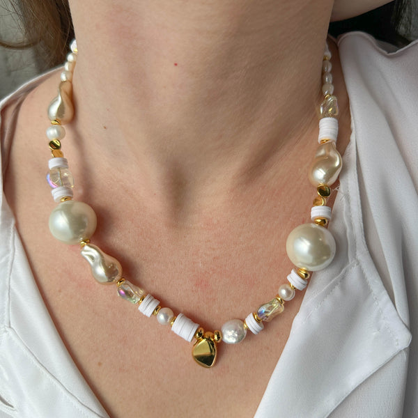 Κολιέ με Ακρυλικές Χάντρες, Πέρλες & Επίχρυσα Στοιχεία