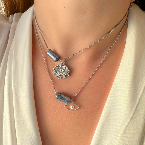 Κολιέ αλυσίδα με μπλε κρακελέ πέτρα κύλινδρο και ματάκι/Ασημί