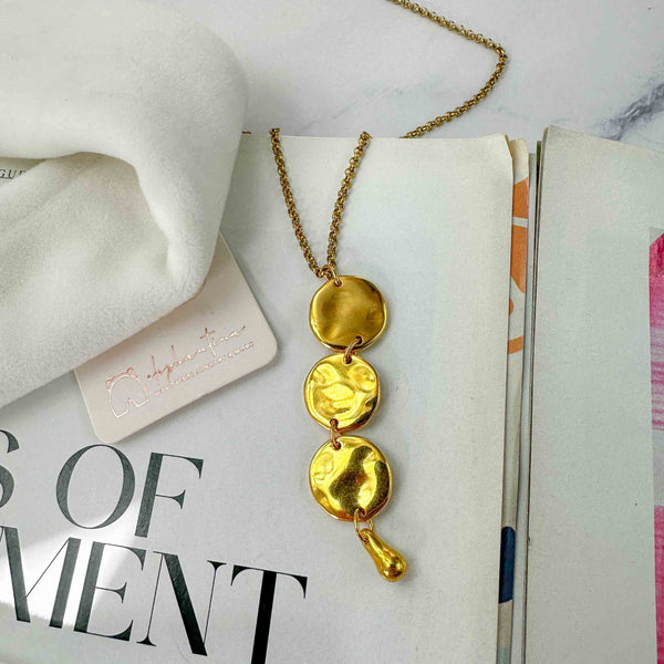 Κολιέ αρχαιοελληνικό σφυρήλατο σχέδιο με σταγόνα