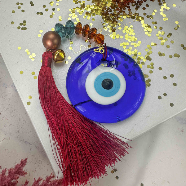 Γυάλινο Γούρι Μάτι 2026 με Κόκκινη Φούντα & Χάντρες