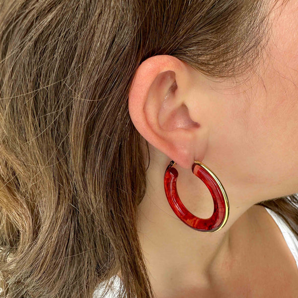 Σκουλαρίκια Κρίκοι Κόκκινο Ακρυλικό & Χρυσή Λεπτομέρεια