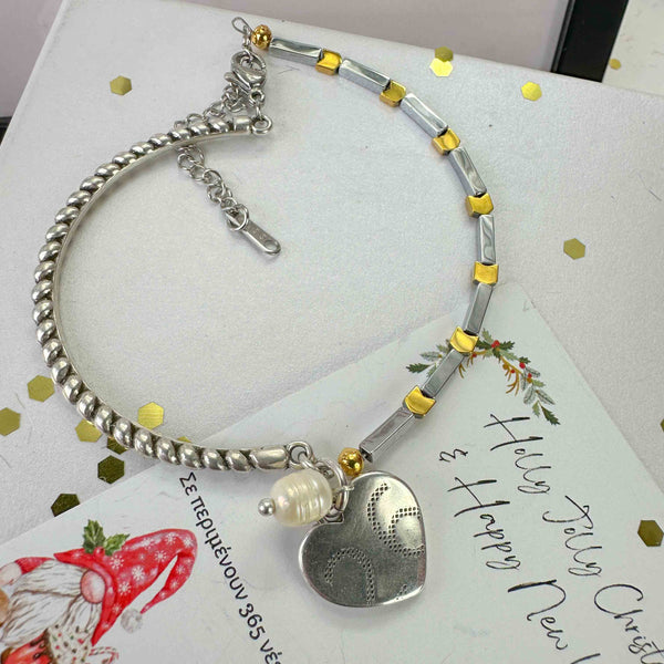 Γούρι Βραχιόλι 2026 με Αιματίτες και Ασημί Καρδιά