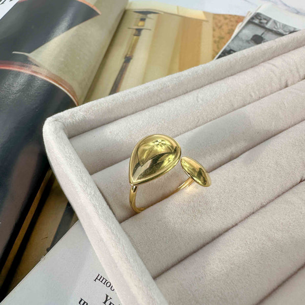 Χρυσό Ανοιχτό Δαχτυλίδι από Ατσάλι με Δάκρυ & Οβάλ Σχέδιο