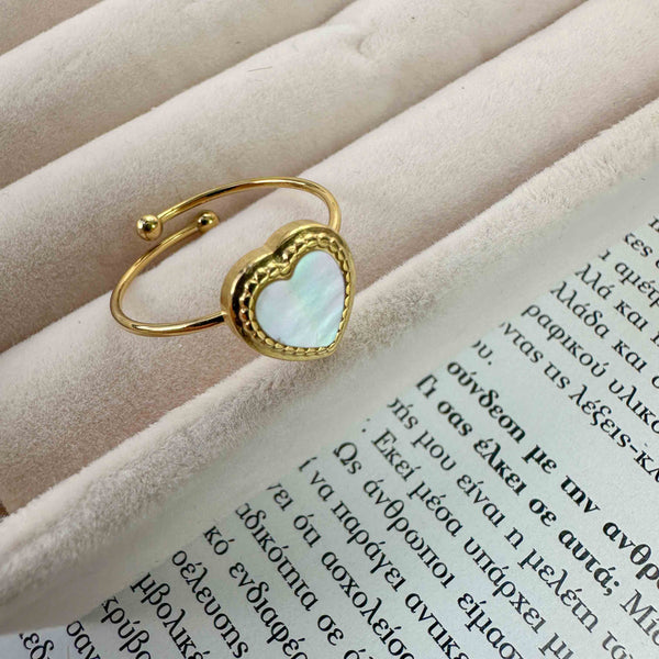 Επίχρυσο Δαχτυλίδι από Ατσάλι με Καρδιά από Φίλντισι