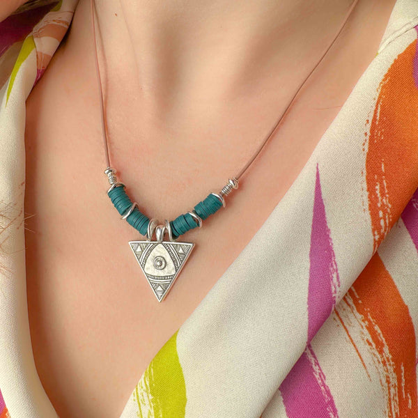 Κολιέ Boho Eye με σχοινί και πετρόλ ροδέλες