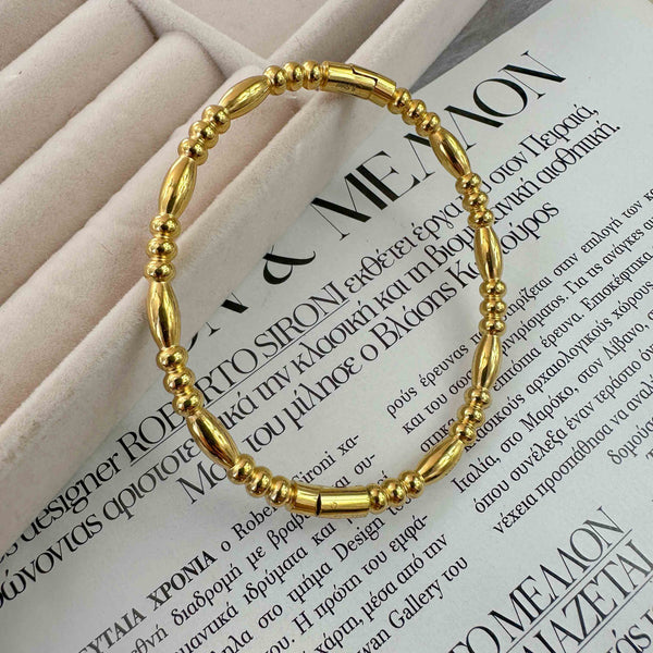 Χειροπέδα με Ανάγλυφες Λεπτομέρειες