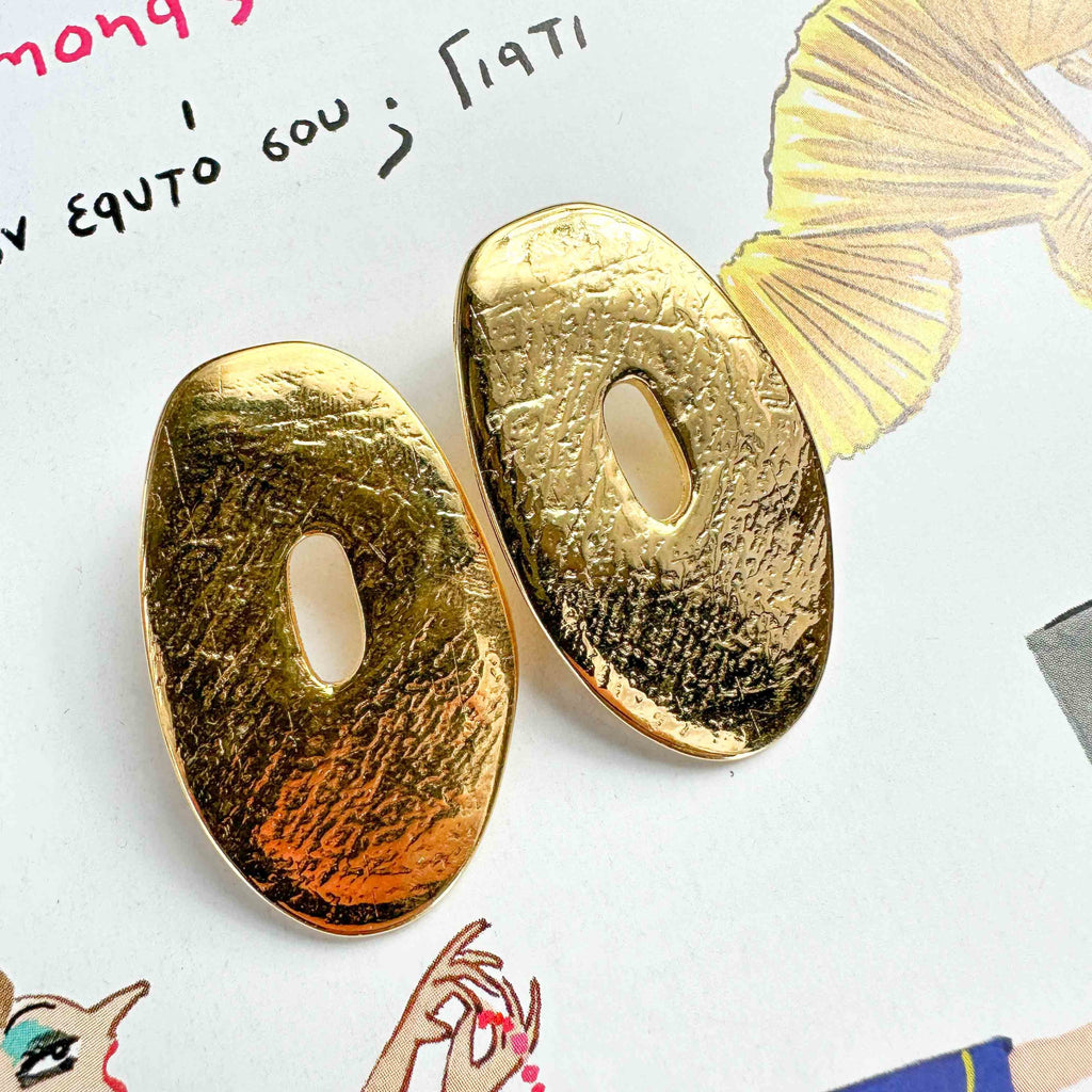 Σκουλαρίκια καρφωτά σφυρήλατα Foil