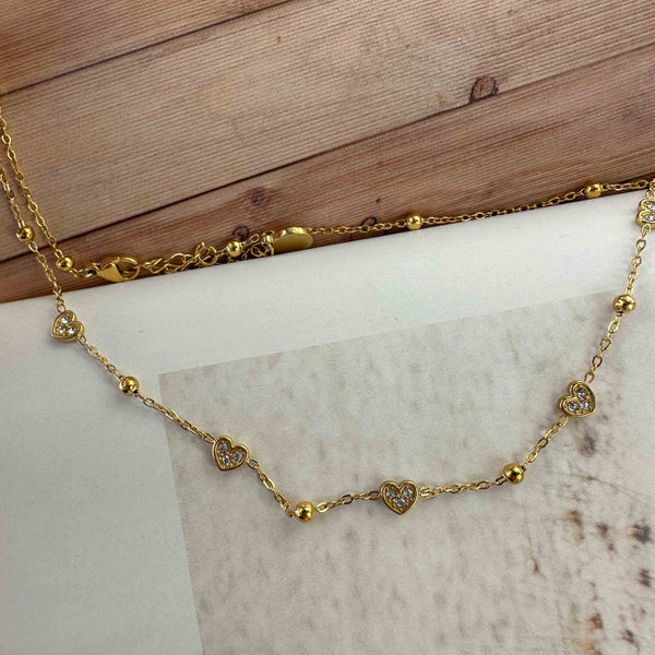 Ατσάλινο Κολιέ με Καρδιές & Ζιργκόν σε Χρυσή Αλυσίδα