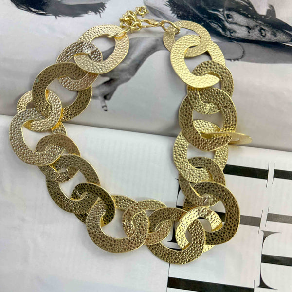 Μακρύ Κολιέ με Σφυρήλατους Επίχρυσους Κρίκους – Statement Χειροποίητη Αλυσίδα