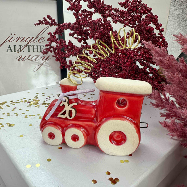 Κεραμικό Γούρι Τρενάκι 2026 – Μηχανή ή Σετ με Βαγόνι