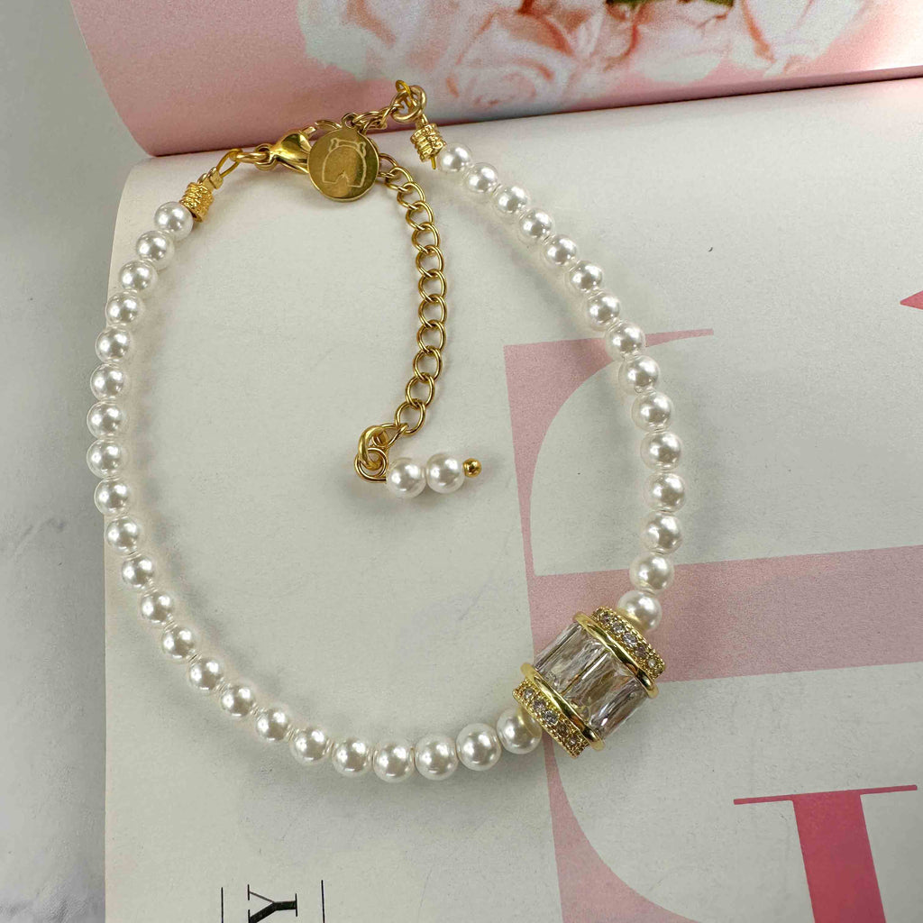 Βραχιόλι White pearls με πέρλες και στοιχείο με κρύσταλλο και ζιργκόν