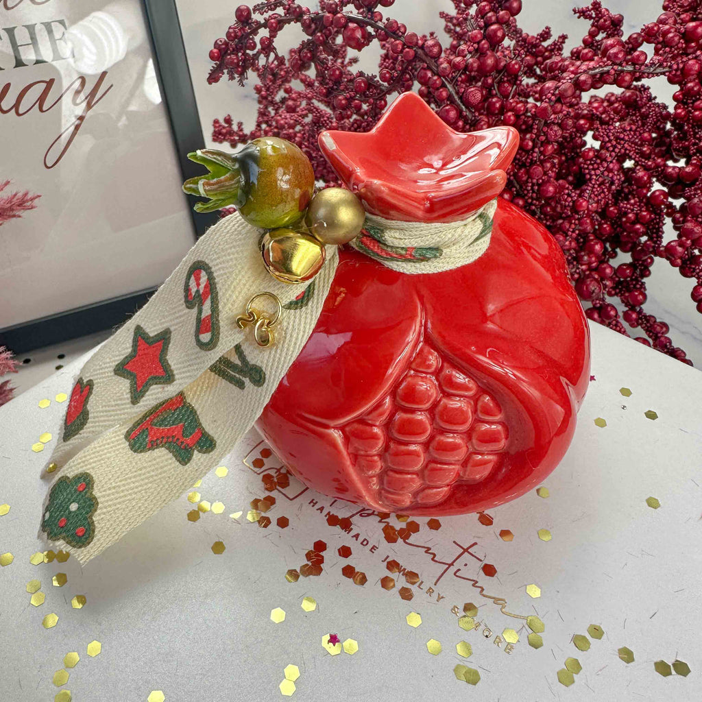 Γούρι 2026 Κεραμικό Ρόδι με Χριστουγεννιάτικη Κορδέλα (12.0cm)