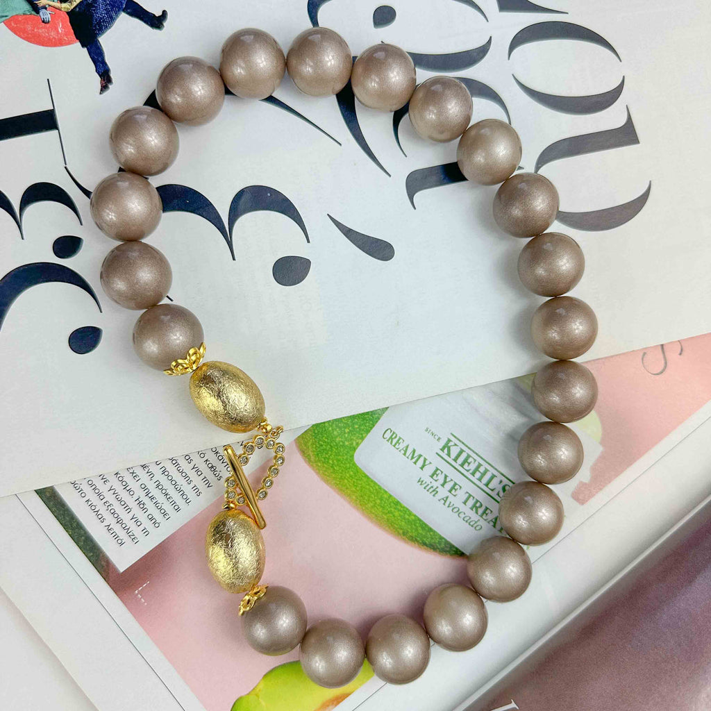 Κολιέ με Elephant Περλέ Χάντρες και Χρυσό Κούμπωμα