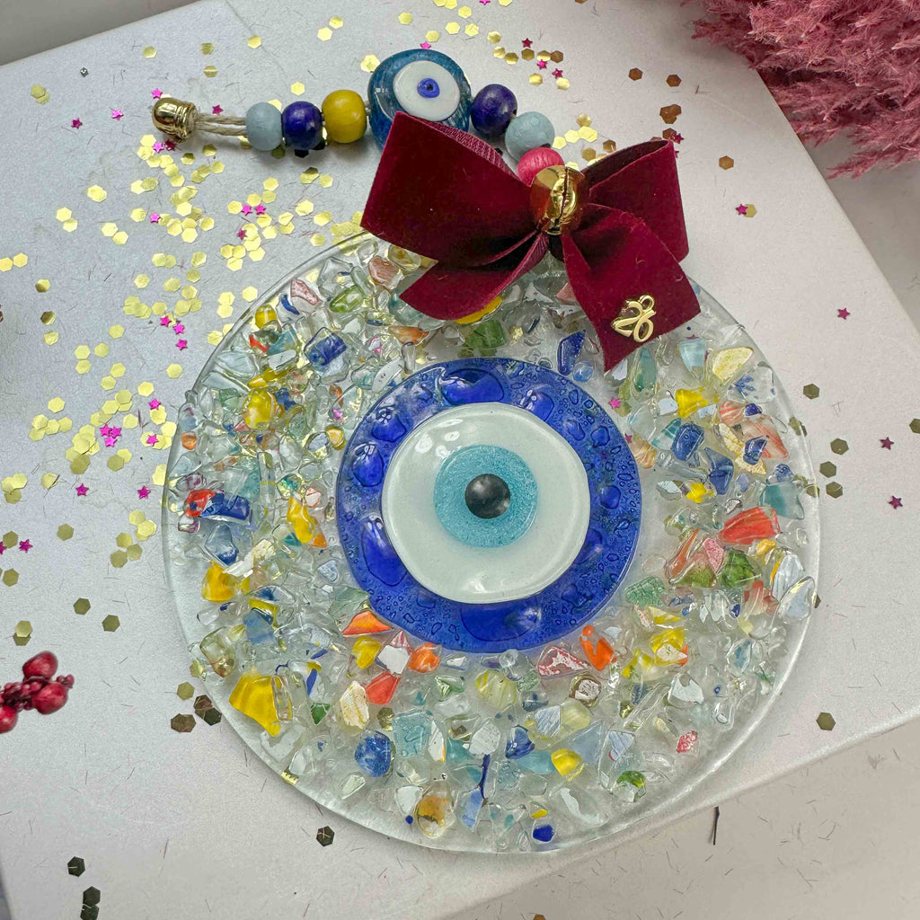 Χειροποίητο Γούρι 2026 Μάτι με Πολύχρωμες Ψηφίδες & Βελούδινο Φιόγκο