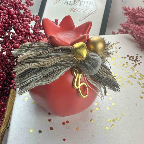 Κόκκινο Κεραμικό Ρόδι Διακοσμητικό 2026 Με Βαμβακερές Κλωστές και Πέρλα  (10x10cm)