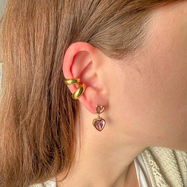 Χρυσά Σκουλαρίκια Καρδιά με Ροζ Ζιργκόν & Σχέδιο Love