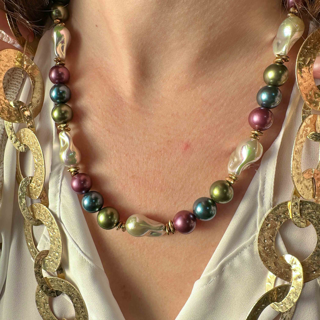 Κολιέ με Πολύχρωμες Πέρλες Και Αιματίτες