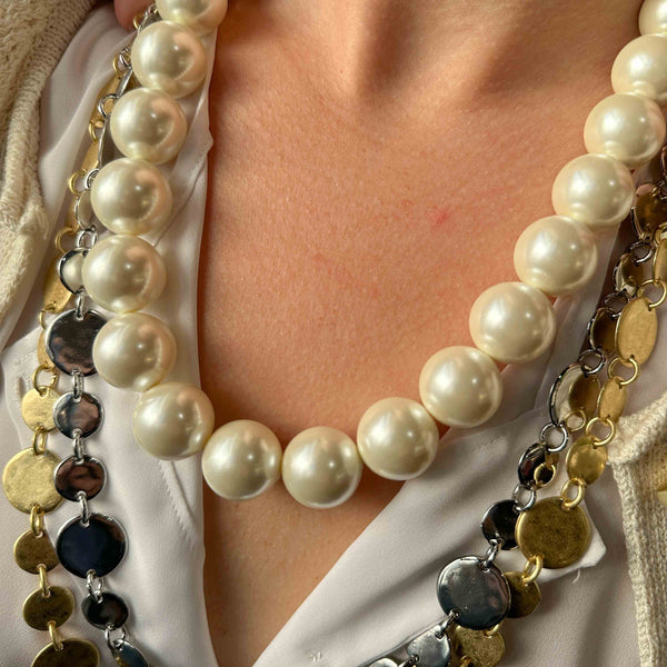 Κολιέ με Μεγάλες Πέρλες και Κούμπωμα με Glitter