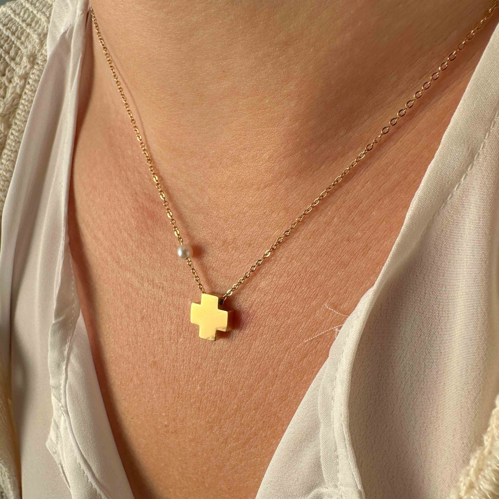 Κολιέ με Σταυρό & Πέρλα – Χρυσή Αλυσίδα από Ανοξείδωτο Ατσάλι