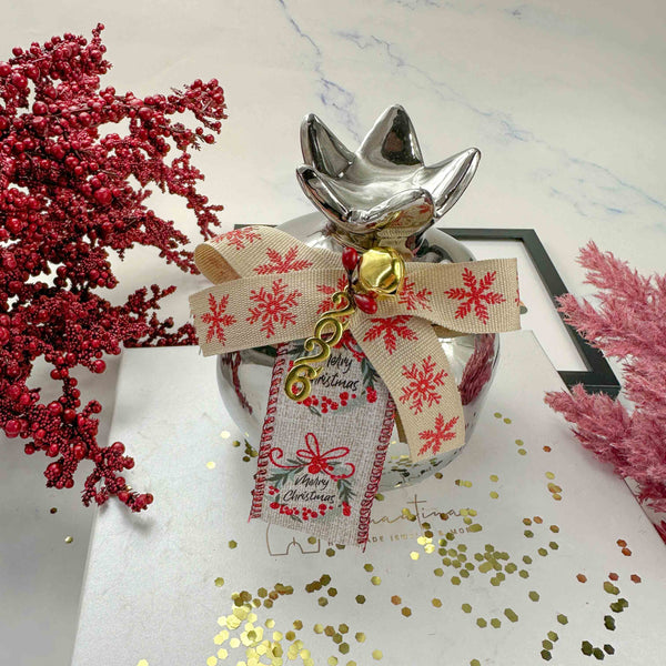 Γούρι 2026 Κεραμικό Ρόδι με Φιόγκο & Κουδουνάκι (10x13) Μεταλλικό Ασημί