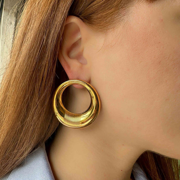 Σκουλαρίκια καρφωτοί κρίκοι επίχρυσοι