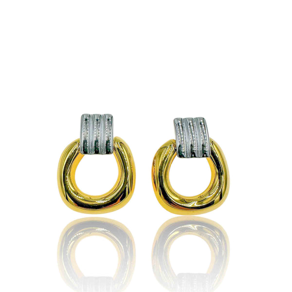 Ατσάλινα Δίχρωμα Σκουλαρίκια με Χοντρό Κρίκο και Ριγέ Λεπτομέρεια