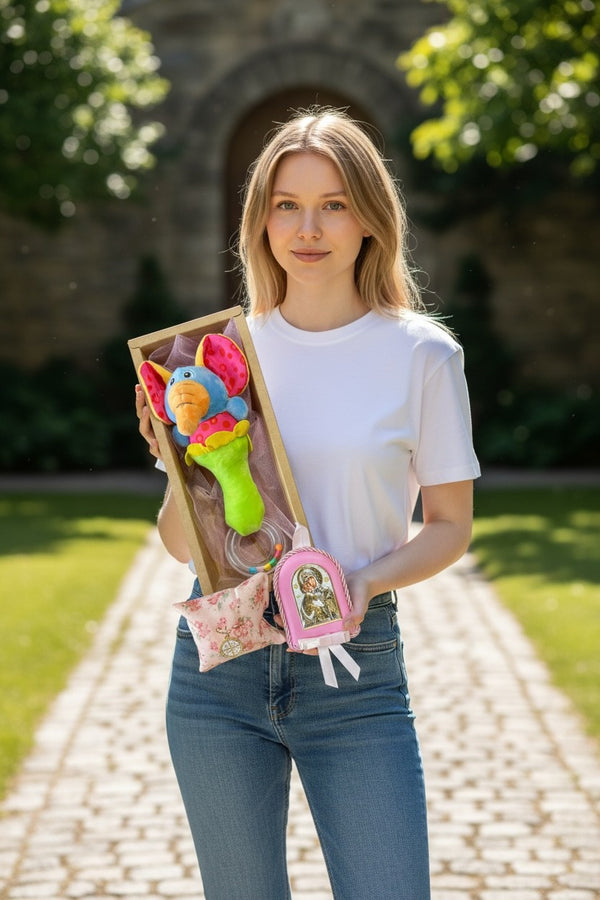 Baby Kit Νεογέννητου Κοριτσιού – Κουδουνίστρα Ελέφαντας, Παραμάνα IC XC NIKA & Εικόνα Παναγίας