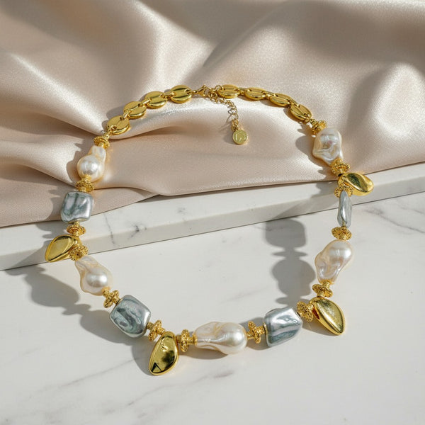elephantina.gr necklace with faux pearls in ivory and grey, gold-plated elements, 45cm + 5cm extension.