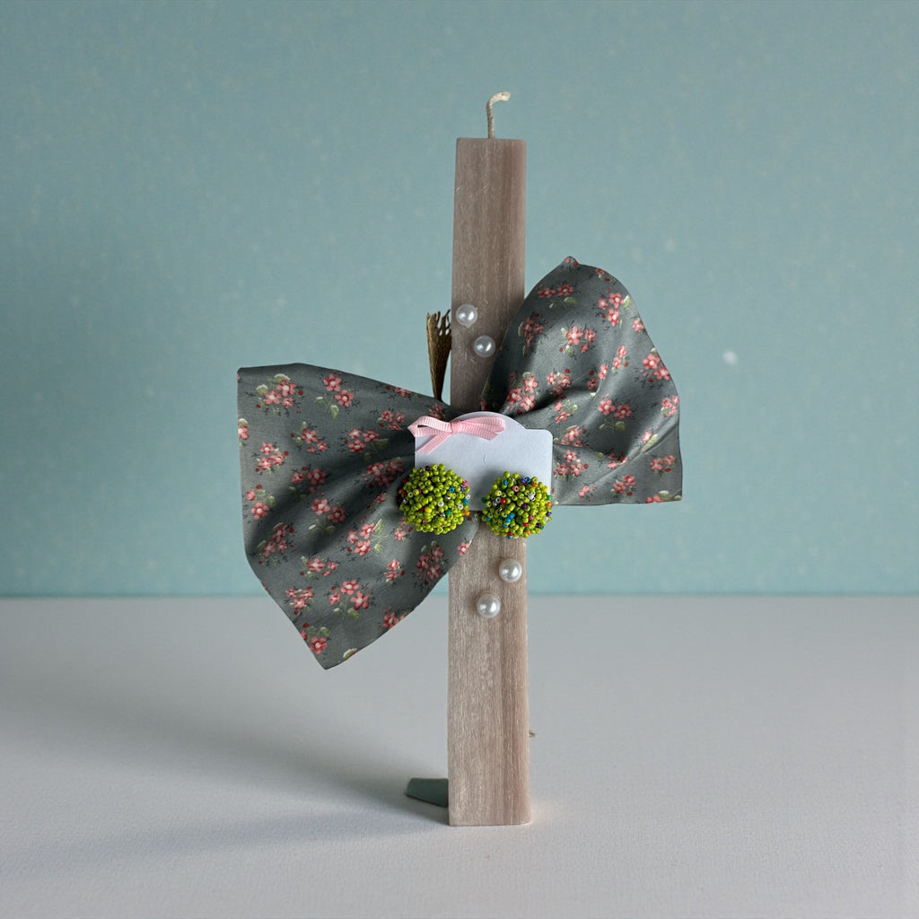 Λαμπάδα Πάσχα με Πράσινα Σκουλαρίκια – Χειροποίητη Vintage Λαμπάδα με Φιόγκο & Πέρλες