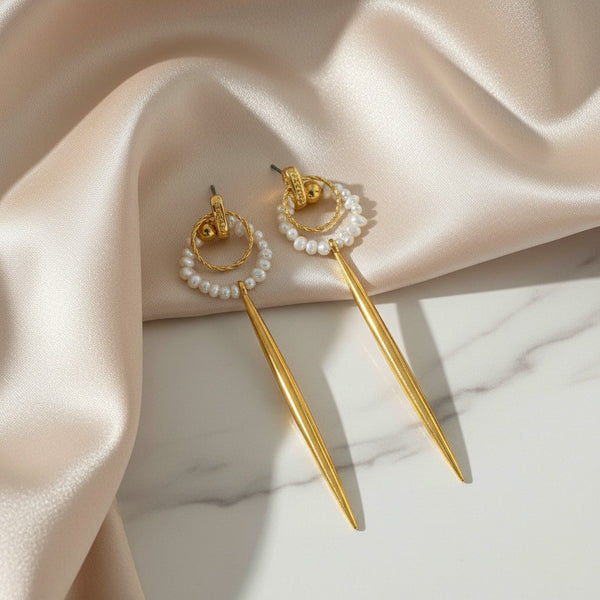 elephantina.gr gold long drop earrings with pearls and textured hoops. Elegant and feminine.